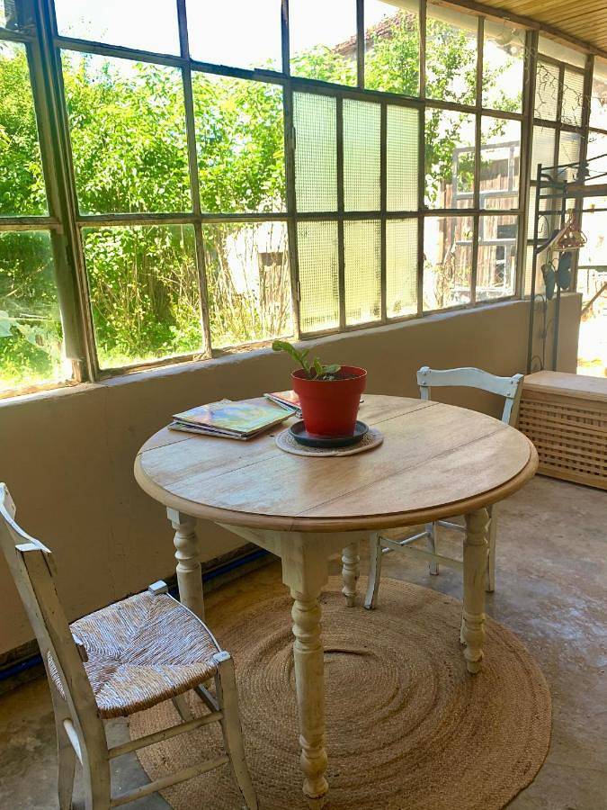 Location de vacances pour 8 personnes, avec jardin ainsi que terrasse et vue à Courbiac - 4