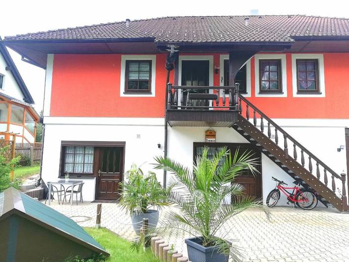 Gîte pour 4 personnes, avec Terrasse et Vue à Oberlungwitz