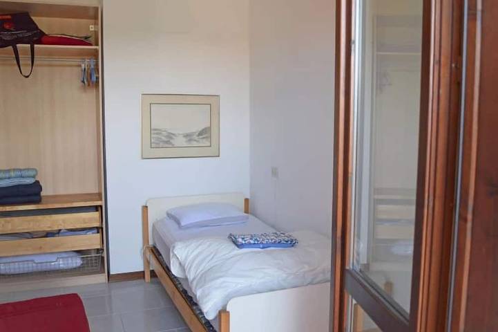 Ferienwohnung für 4 Personen, mit Garten und Pool in Brezzo di Bedero - 2