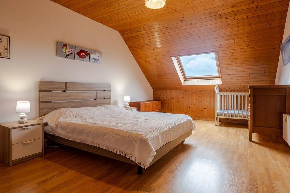 La Jolie Vague by Interhome in Baubigny, Côte de la Déroute