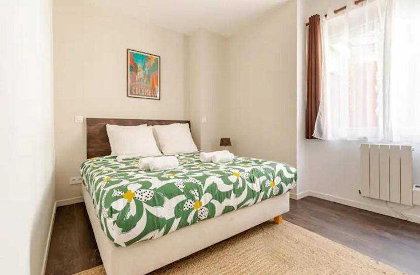 Appartement entier, La suite Carthagène des Indes - centre ville , spa & terrasse privée in Béthune, Région de Béthune
