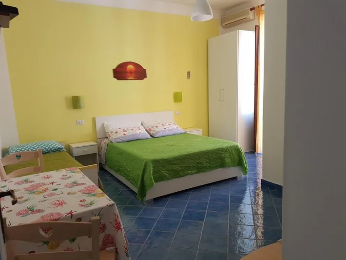 Apartamento de vacaciones para 3 personas, con balcón y vistas - 1