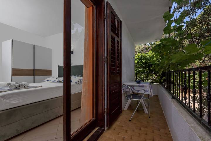 Studio für 2 Personen, mit Balkon auf Hvar - 2