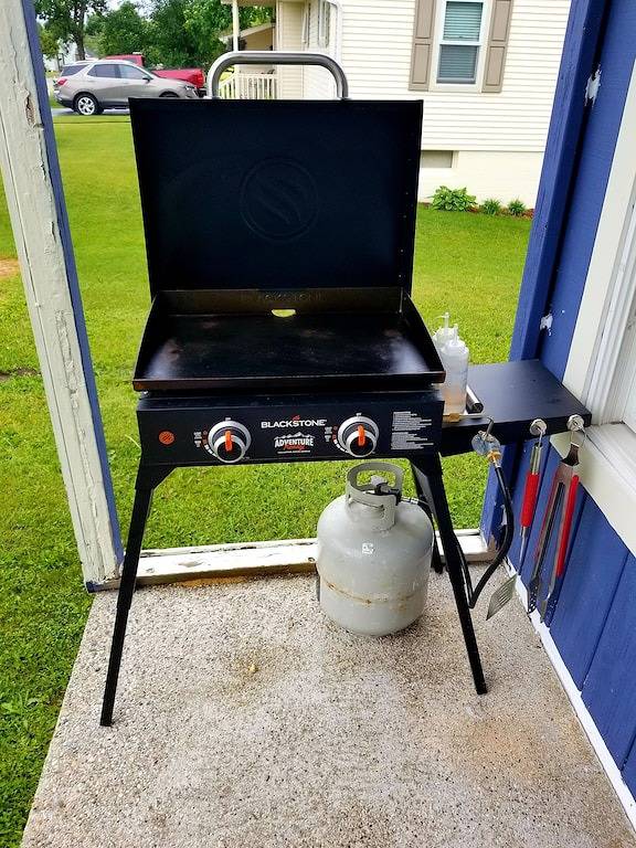 Ihr Urlaub beginnt hier! Fabelhaftes Haus mit 3 Schlafzimmern! In der Nähe von Ferry's! in St. Ignace, Mackinac County