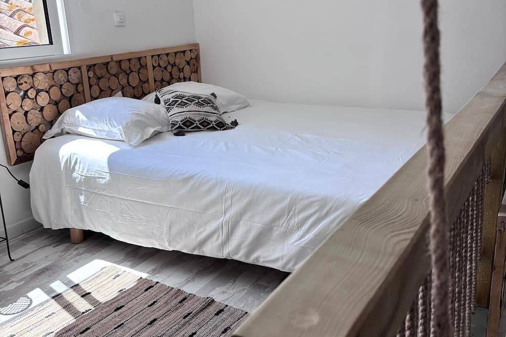 Appart Hôtel - Nature et Spa in Aurons, Aix-en-Provence region