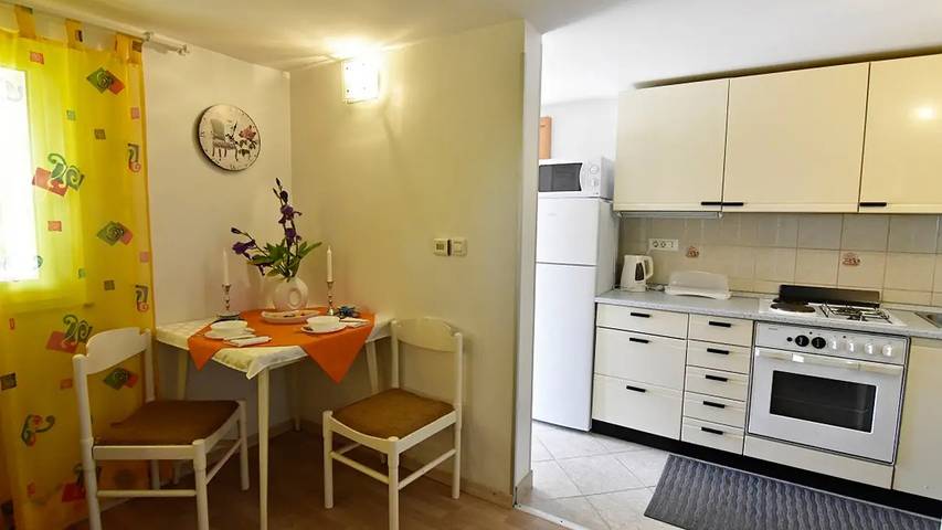 Ferienwohnung für 4 Personen, mit Terrasse in Savudrija - 4