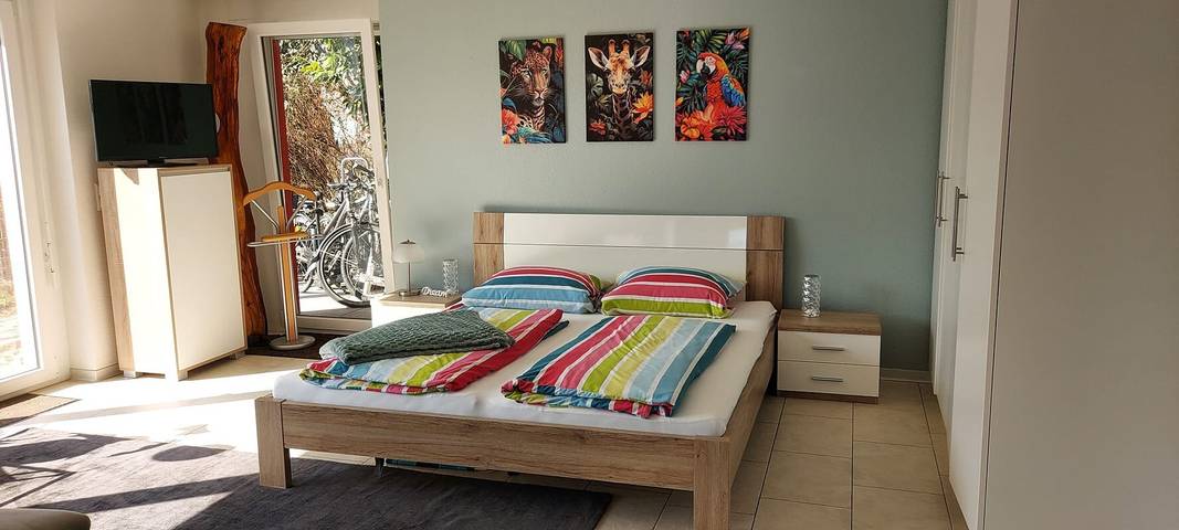 Studio entier, Studio « Sunset Avenue » avec terrasse privée, jardin et Wi-Fi près du lac de Constance in Radolfzell, Radolfzell am Bodensee