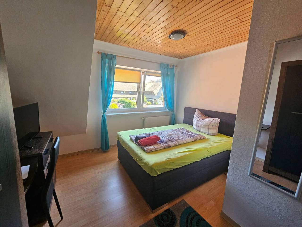 Zimmer „Pension Dalina – Nr. 17“ mit Gemeinschaftsterrasse, Garten und Wlan in Vorwerk auf Rügen, Sagard