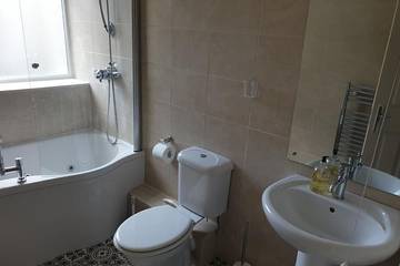 Apartment for 3 People in Huddersfield, West Yorkshire, Photo 3