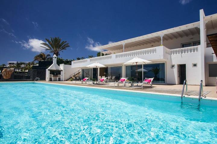 Ferienhaus für 11 Personen, mit Pool und Sauna sowie Whirlpool und Garten in Puerto Calero Marina - 4