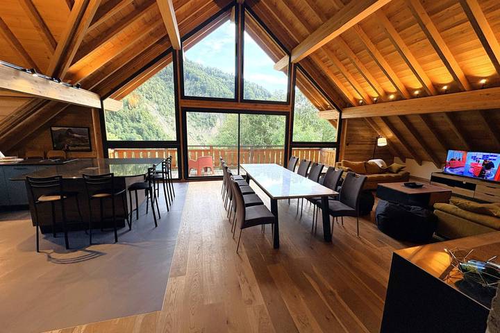 Chalet pour 10 personnes, avec Balcon ainsi que Terrasse et Sauna
