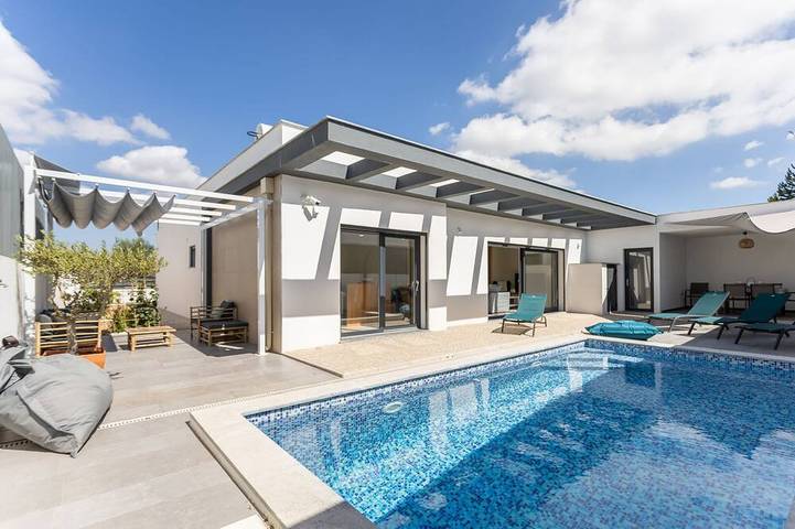 Villa pour 6 personnes, avec jardin à Setúbal