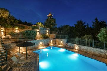 Villa für 9 Personen, mit Garten in Griechenland