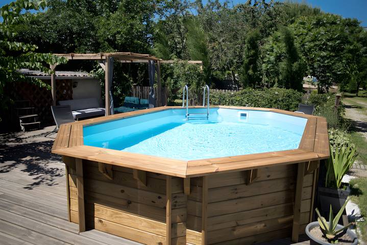 Gîte pour 8 personnes, avec jardin, animaux acceptés à Saint-Pierre-d'Aurillac
