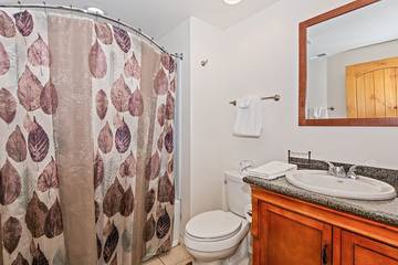 Log Cabin for 12 Guests in Snow Summit, Big Bear Lake, Picture 3