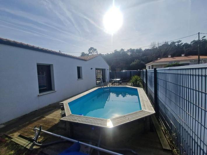 Villa pour 6 personnes, avec vue et jardin ainsi que piscine et terrasse à Saint-Jean-de-Monts - 3