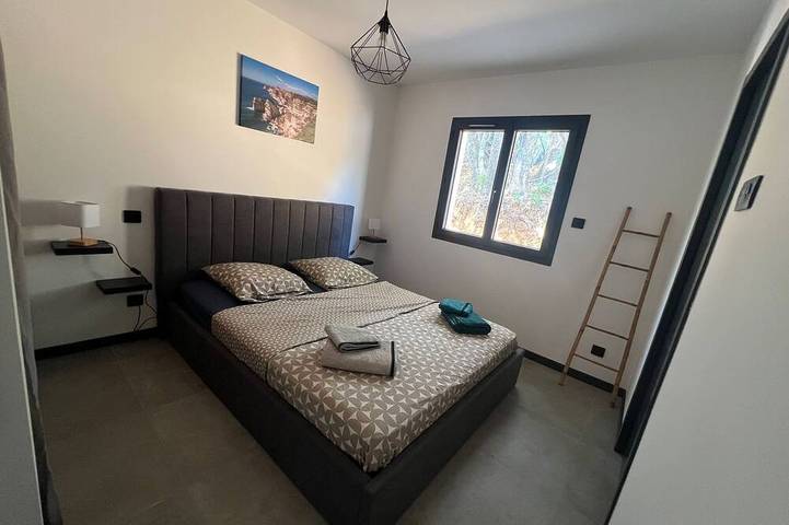 Location de vacances pour 15 personnes, avec jardin à Bastelicaccia - 4