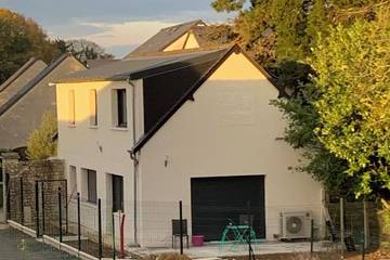 Location de vacances pour 12 personnes, avec terrasse et jardin à Joué-lès-Tours