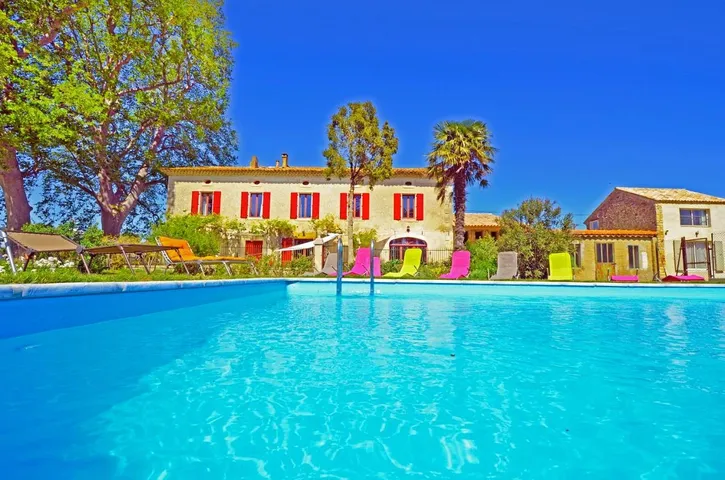 Casa de vacaciones para 30 personas, con piscina además de vistas y jardín, Se admiten mascotas - 1