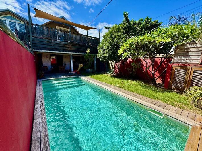 Villa pour 6 personnes, avec piscine et jardin