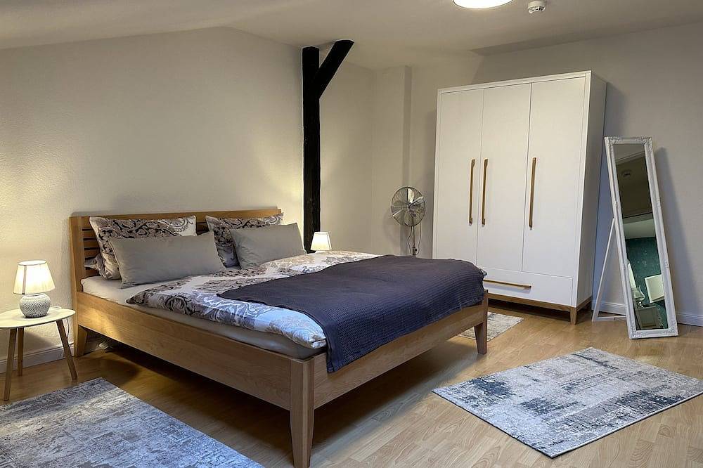 Ganze Wohnung, Gemütliches 60m² Altstadtquartier City- u. Seenähe in Schwerin, Schweriner See