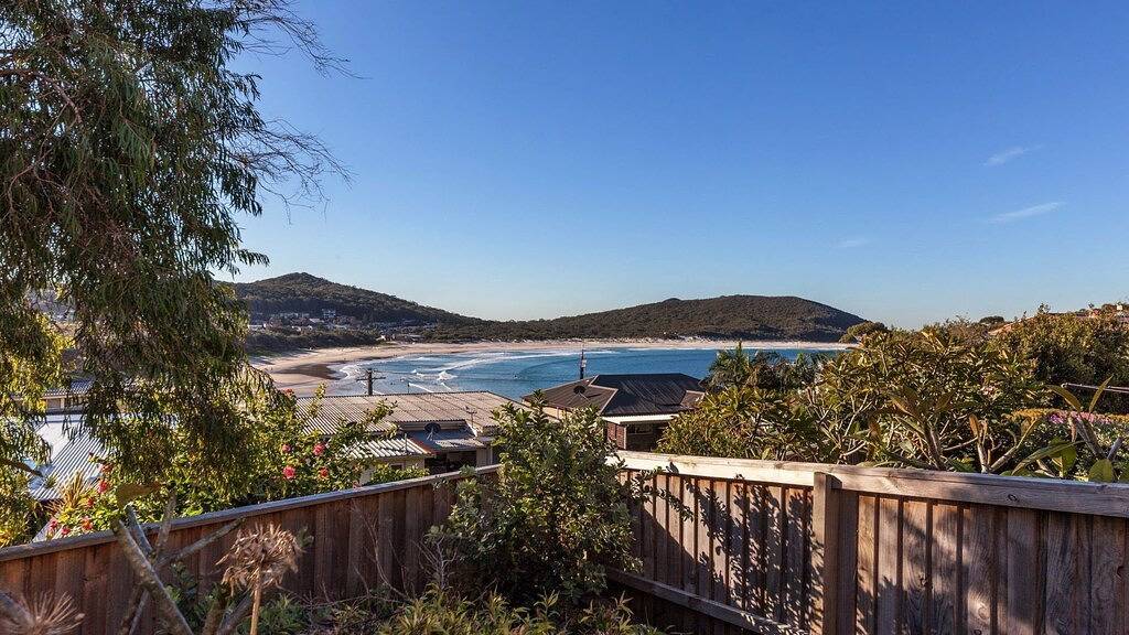 Strandhaus, 1/20 Pacific Road in Fingal Bay, Hunter Valley