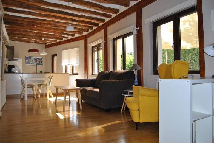 Casa rural para 4 personas, con jardín y vistas en Tierra Estella - 2