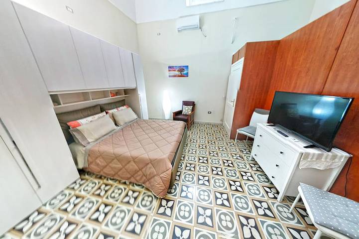 Ferienhaus für 8 Personen, mit Balkon in Manfredonia - 2