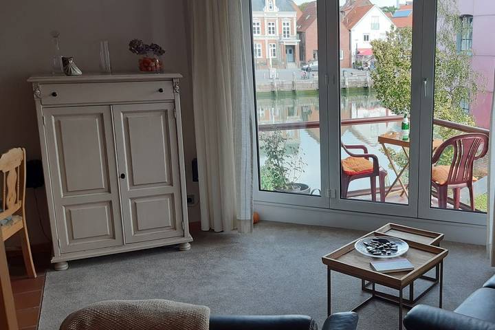 Ferienwohnung für 2 Personen, mit Seeblick und Balkon/Terrasse sowie Balkon in der Husumer Bucht - 3
