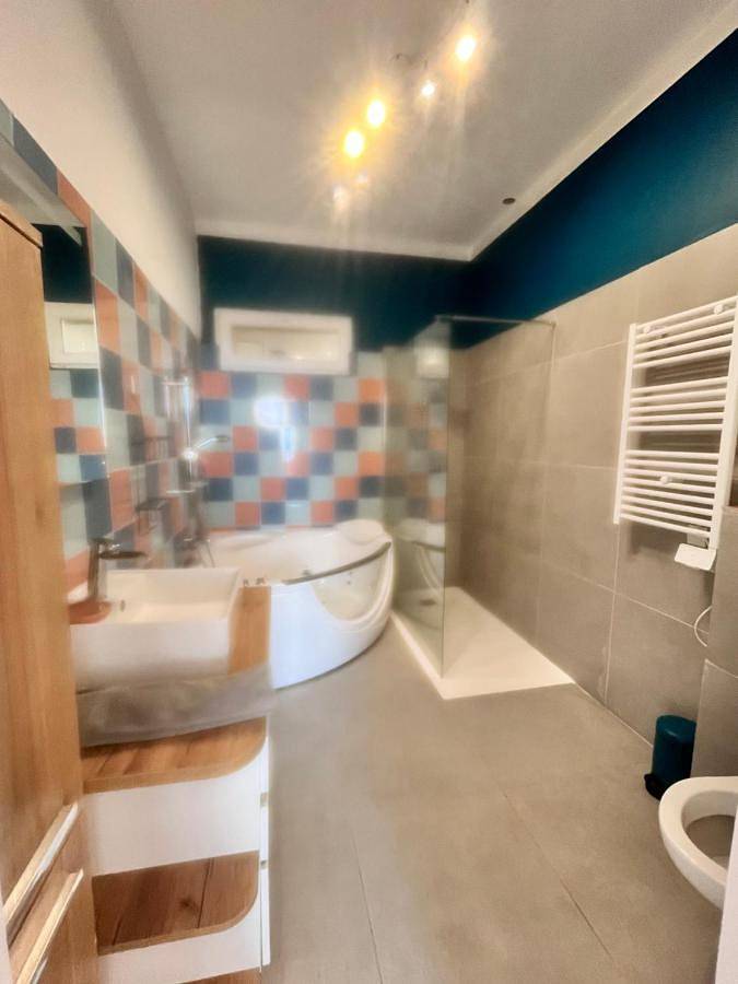 Gîte pour 2 personnes, avec jardin et jacuzzi dans Office de Tourisme de Cargese - 3