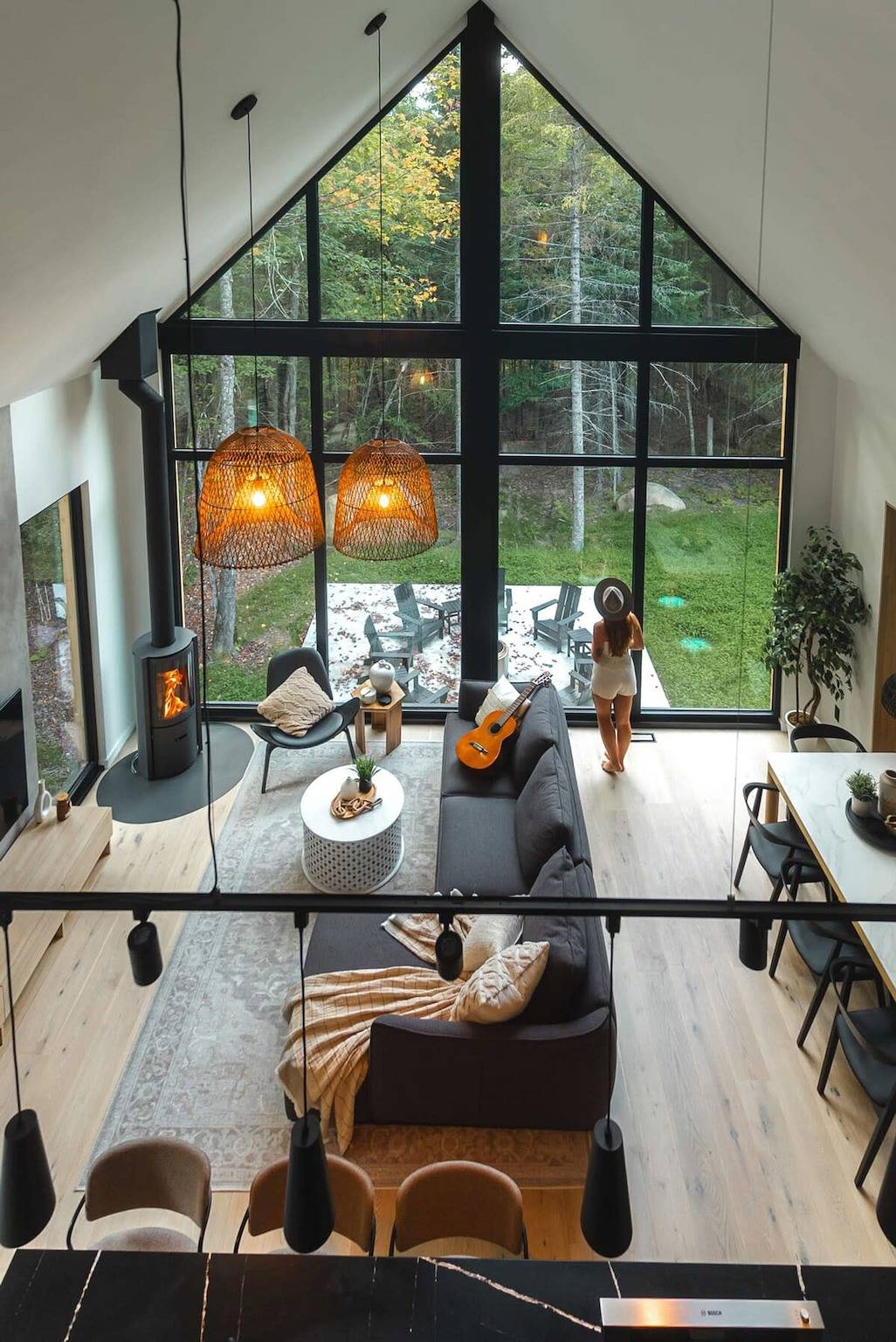 Naro Cabin in Laurentides in Lac-Supérieur, Quebec