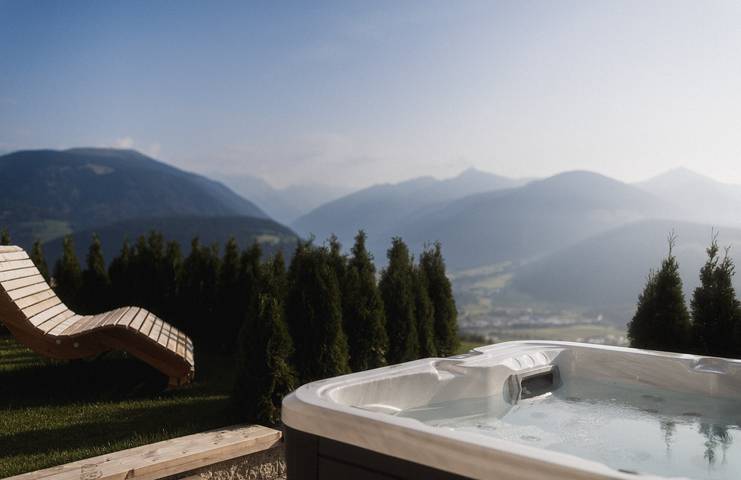Ferienhaus für 4 Personen, mit Whirlpool und Garten sowie Sauna in Olang - 2