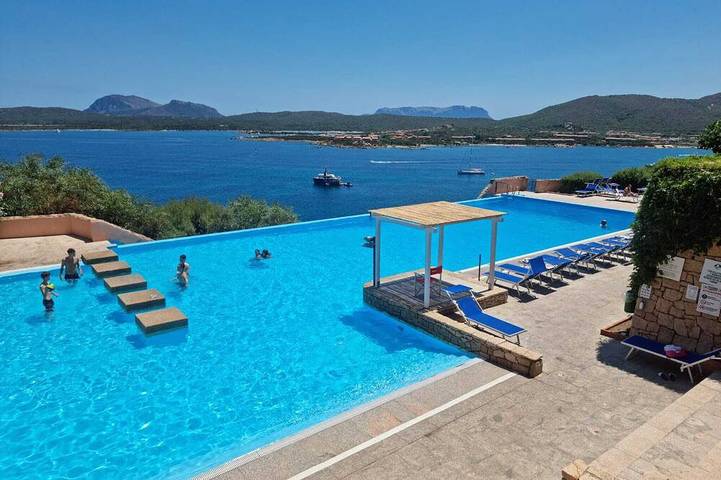 Appartamento vacanze per 6 persone, con piscina e giardino nonché terrazza - 1