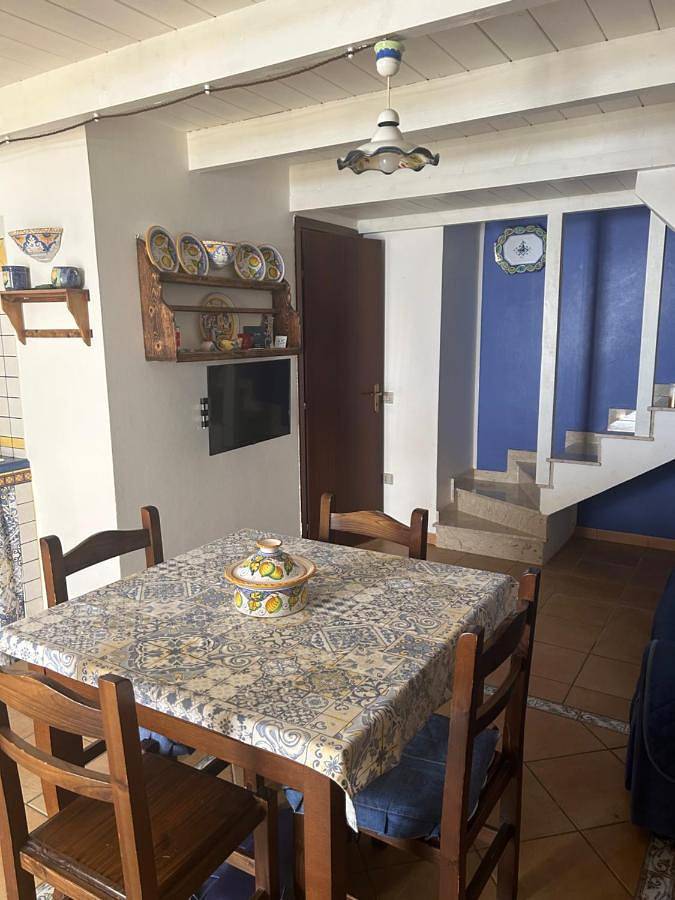 Strandhaus für 4 Personen, mit Balkon und Ausblick auf Sizilien - 3