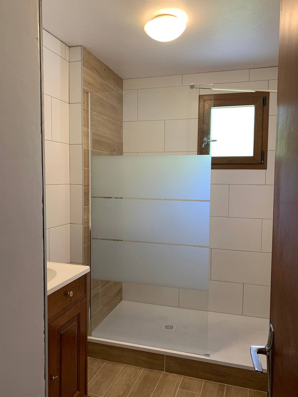 Entire apartment, T3 Saint Julien Montdenis Apartment with Mountain View, Private Terrace and Wi-Fi in Saint-Julien-Mont-Denis, Massif de la Vanoise