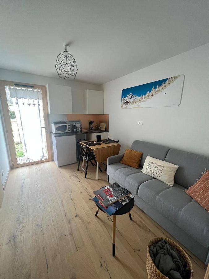 Appartement de vacances pour 2 personnes, avec jardin ainsi que terrasse et vue