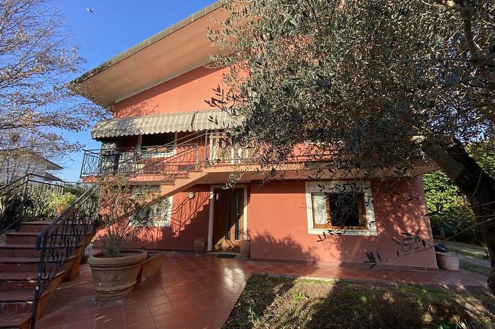 Casa de vacaciones para 5 personas, con jardín y terraza, Se admiten mascotas - 1
