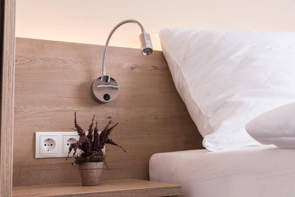 Ganze Ferienwohnung, Bauers Gästehaus & Bühne - Einzelzimmer mit Flatscreen-Tv in Obersiebenbrunn, Donau Niederösterreich