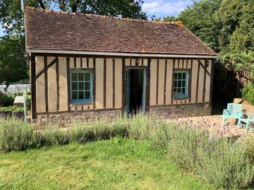 Gîte pour 2 personnes, avec terrasse à Domfront