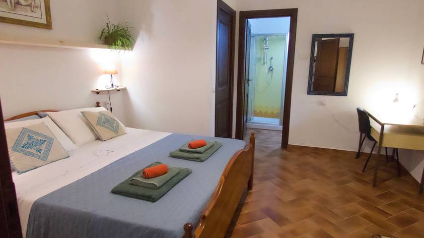 Hel lejlighed, Apartment 'Holiday Flat For Nature Lovers' with Mountain View, Private Terrace and Wi-Fi in Dorgali, Gulf of Orosei