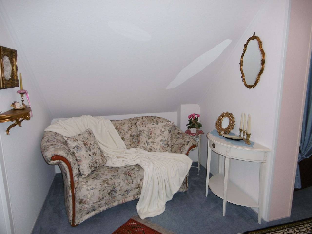 Entire apartment, Vacation apartment for 2 people with balcony in Königsfeld im Schwarzwald, Central Black Forest