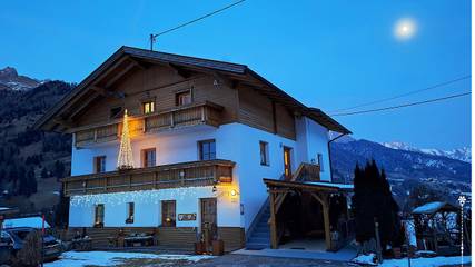 Ferienwohnung für 2 Personen, mit Garten in Virgen