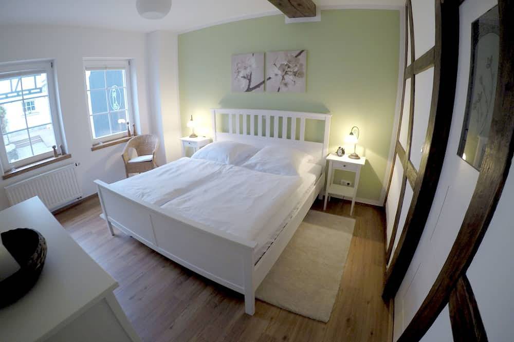 Ganze Wohnung, Ferienwohnung Zur alten Schäferei mit Sauna im historischen Vierseitenhof in Zeulenroda-Triebes, Saaleland