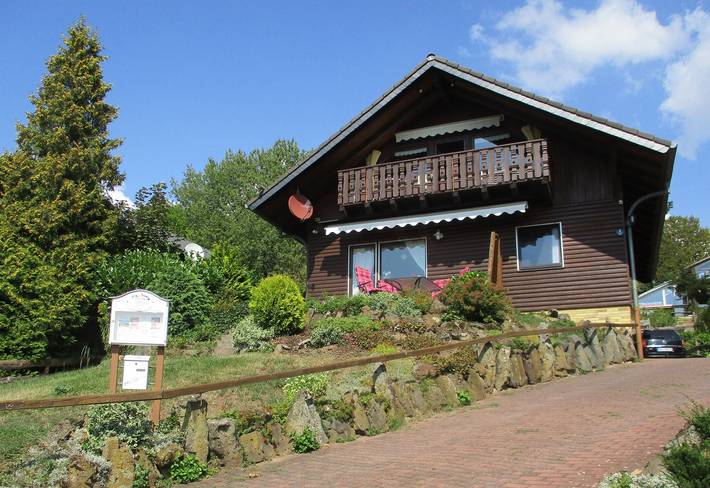 Ferienwohnung für 6 Personen, mit Balkon und Balkon/Terrasse sowie Terrasse an der Rhön
