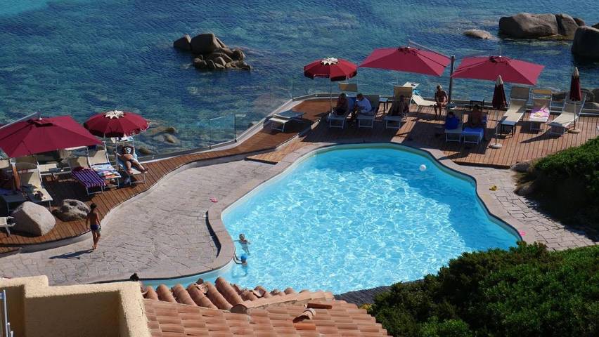 Hôtel pour 2 personnes, avec piscine et jardin, animaux acceptés dans Santa Teresa Gallura - 2