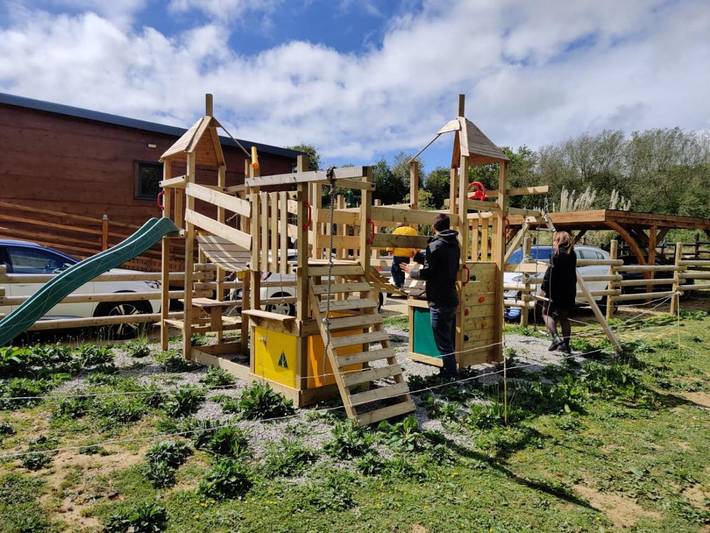 Location de vacances pour 6 personnes, avec vue sur le lac ainsi que terrasse et vue, animaux acceptés à La Haye-d'Ectot - 3
