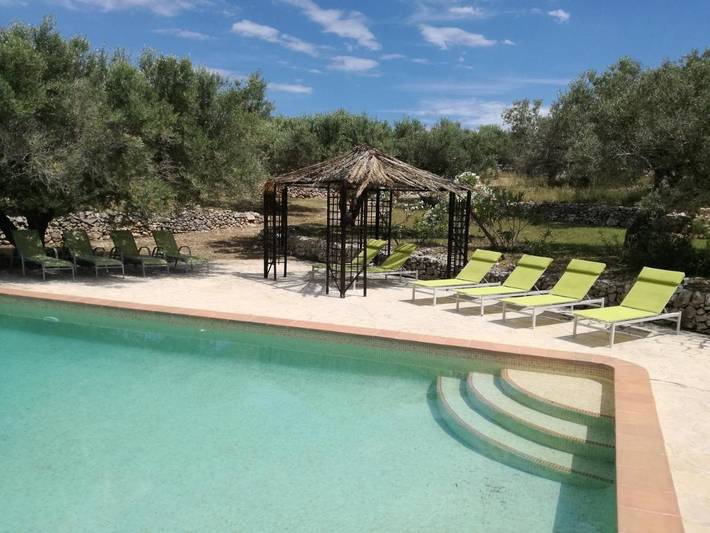 Location de vacances pour 5 personnes, avec jardin ainsi que vue et piscine à El Perelló - 3