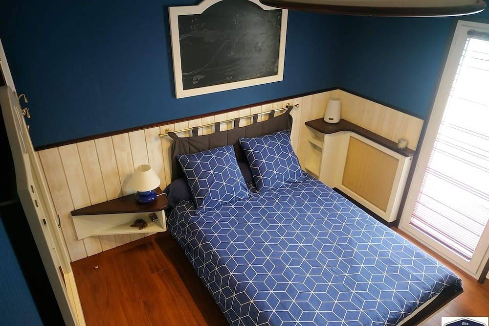 Private heated swimming pool in Séné, Côte des Mégalithes