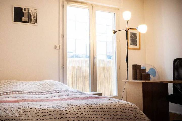 Entire apartment, Comfortable family apartment ideally located for visiting Paris in Saint-Ouen, Seine-Saint-Denis