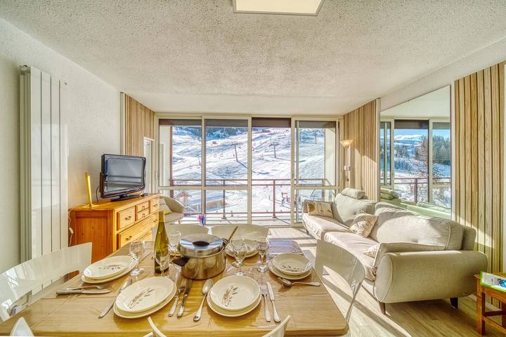 Gîte pour 5 personnes, avec balcon dans Office De Tourisme Du Corbier - 2